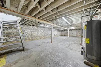 2290 S Blue Island Avenue, Chicago, IL 60608 - Photo 12