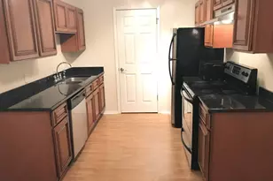 1340 Brook St, Saint Charles, IL 60174 - Photo 2
