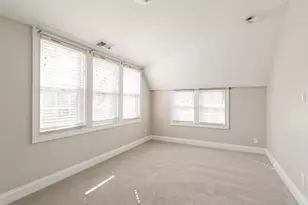 1297 Edgewood Rd, Lake Forest, IL 60045 - Photo 10