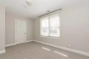 1297 Edgewood Rd, Lake Forest, IL 60045 - Photo 12