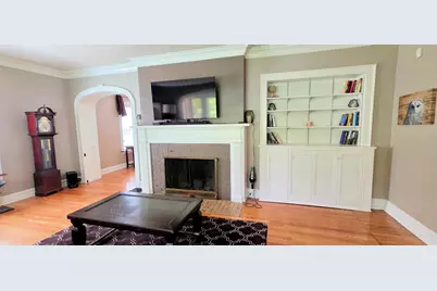 981 S Evergreen Avenue, Kankakee, IL 60901 - Photo 6