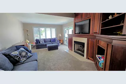 981 S Evergreen Avenue, Kankakee, IL 60901 - Photo 12