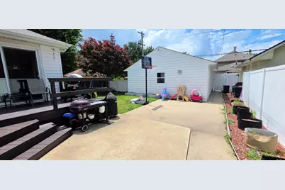 981 S Evergreen Avenue, Kankakee, IL 60901 - Photo 32