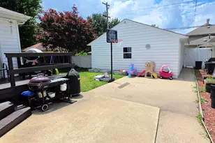 981 S Evergreen Ave, Kankakee, IL 60901 - Photo 32