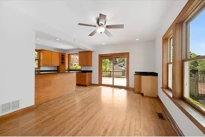 602 Highland Avenue, Oak Park, IL 60304 - Photo 8