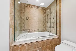 680 N Lake Shore Dr, Chicago, IL 60611 - Photo 10