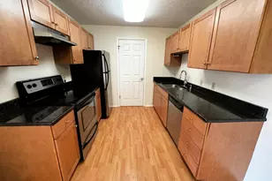 1340 Brook St, Saint Charles, IL 60174 - Photo 2