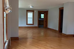 701 Raub St, Joliet, IL 60435 - Photo 8