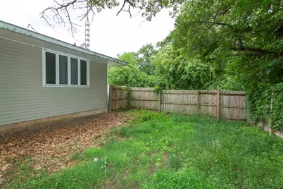 1572 Winnetka Street, Dixon, IL 61021 - Photo 8