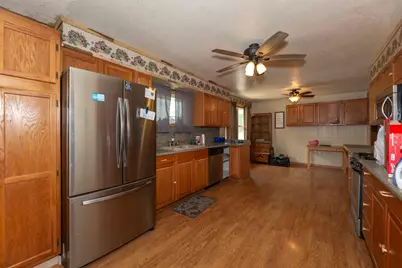 1572 Winnetka Street, Dixon, IL 61021 - Photo 20