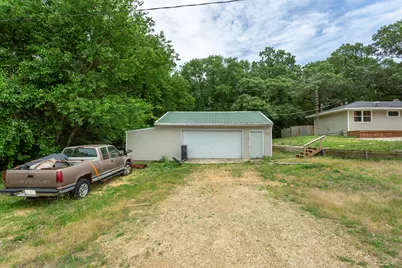 1572 Winnetka Street, Dixon, IL 61021 - Photo 4
