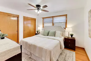 3439 S Hermitage Ave, Chicago, IL 60608 - Photo 16