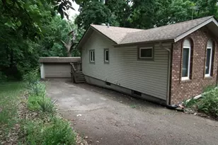 18 Sheridan Dr, Putnam, IL 61560 - Photo 4