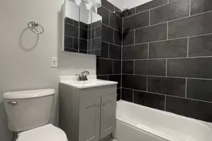 916 W 68th St, Chicago, IL 60621 - Photo 12