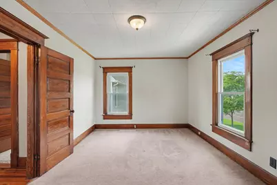 222 S Sangamon Avenue, Gibson City, IL 60936 - Photo 28