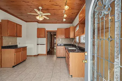 222 S Sangamon Avenue, Gibson City, IL 60936 - Photo 20