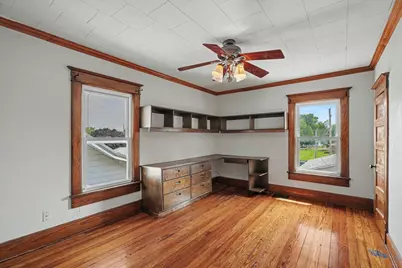 222 S Sangamon Avenue, Gibson City, IL 60936 - Photo 26