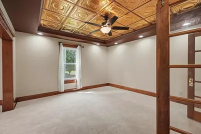 222 S Sangamon Avenue, Gibson City, IL 60936 - Photo 8