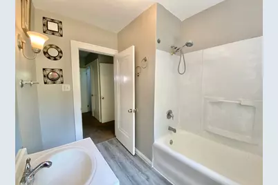 685 E 142nd Street, Dolton, IL 60419 - Photo 12
