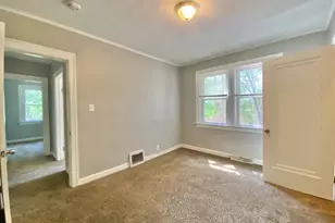 685 E 142nd St, Dolton, IL 60419 - Photo 14