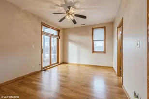 3932 S Lake Park Ave, Chicago, IL 60653 - Photo 6