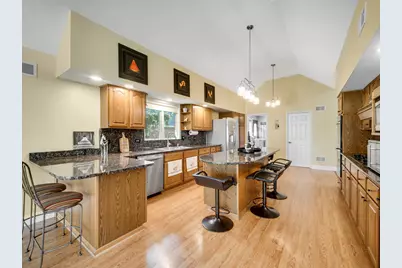 708 Galway Lane, Prospect Heights, IL 60070 - Photo 12