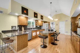 708 Galway Ln, Prospect Heights, IL 60070 - Photo 12