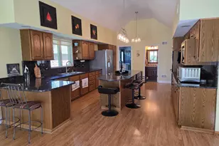 708 Galway Ln, Prospect Heights, IL 60070 - Photo 10