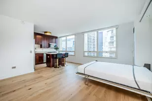 33 W Ontario St, Chicago, IL 60654 - Photo 6