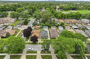 1056 W 107th Pl, Chicago, IL 60643 - Photo 32