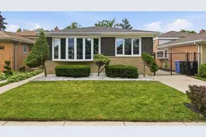 1056 W 107th Place, Chicago, IL 60643 - Photo 1