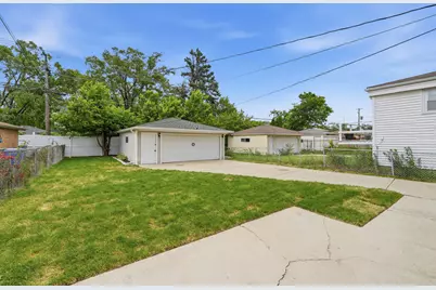 1056 W 107th Place, Chicago, IL 60643 - Photo 30