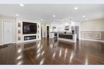 1056 W 107th Place, Chicago, IL 60643 - Photo 6