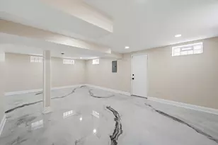 1056 W 107th Pl, Chicago, IL 60643 - Photo 20