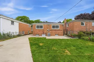 1056 W 107th Pl, Chicago, IL 60643 - Photo 28