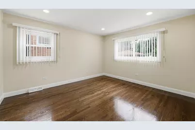 1056 W 107th Place, Chicago, IL 60643 - Photo 14