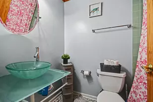 30W100 Maplewood Dr, Warrenville, IL 60555 - Photo 14