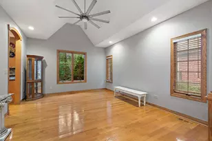 [Address not provided], New Lenox, IL 60451 - Photo 10