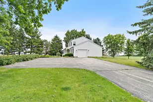23086 Glidden Rd, Dekalb, IL 60115 - Photo 34