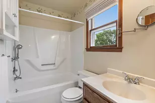 23086 Glidden Rd, Dekalb, IL 60115 - Photo 22