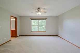 20456 Spruce Ln, Crest Hill, IL 60403 - Photo 16