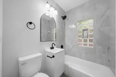 8049 S Kimbark Avenue, Chicago, IL 60619 - Photo 10