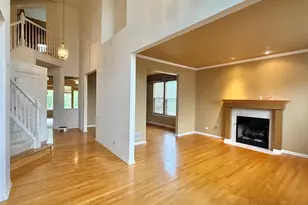 24142 Mill Creek Ln, Plainfield, IL 60586 - Photo 6