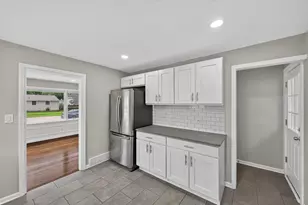 415 Alma Terrace, Cary, IL 60013 - Photo 12