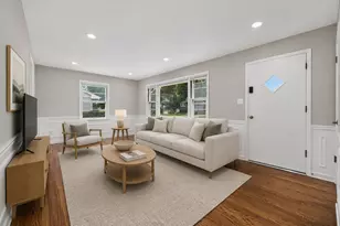 415 Alma Terrace, Cary, IL 60013 - Photo 2