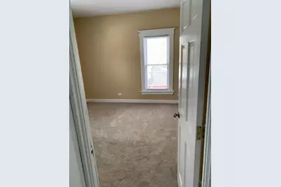 120-122 S Commonwealth Avenue, Aurora, IL 60506 - Photo 14