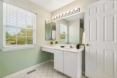 6743 E Wellsley Court, Gurnee, IL 60031 - Photo 20