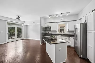[Address not provided], Chicago, IL 60637 - Photo 8