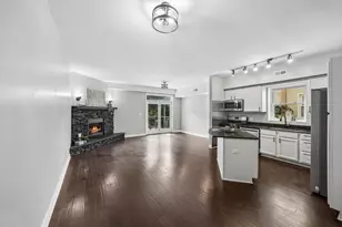 [Address not provided], Chicago, IL 60637 - Photo 4