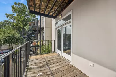 [Address not provided], Chicago, IL 60637 - Photo 18